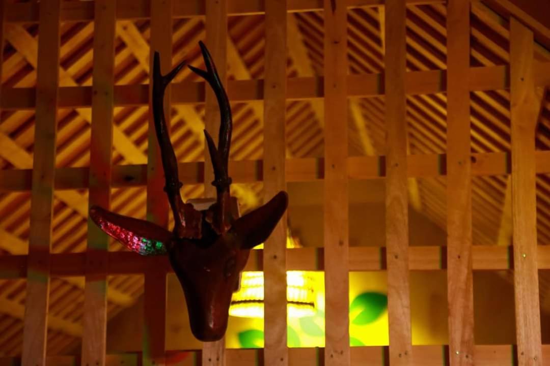 Green Leaf Guest House 스리몽골 외부 사진