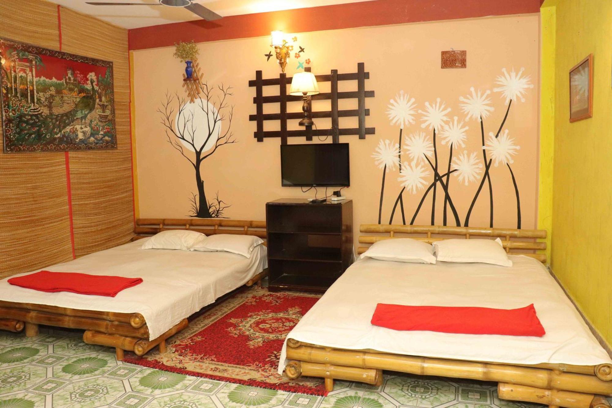 Green Leaf Guest House 스리몽골 외부 사진