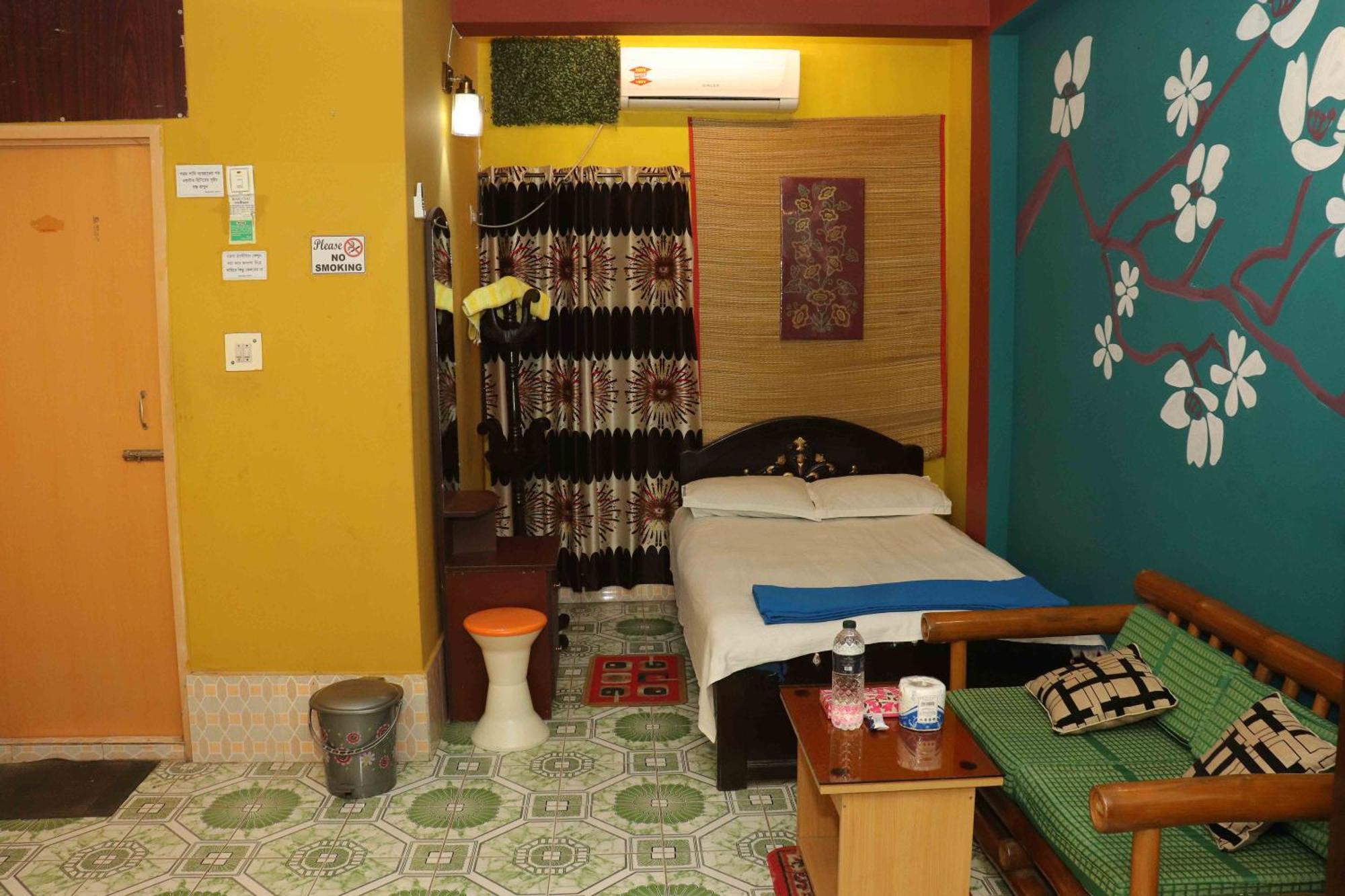 Green Leaf Guest House 스리몽골 외부 사진