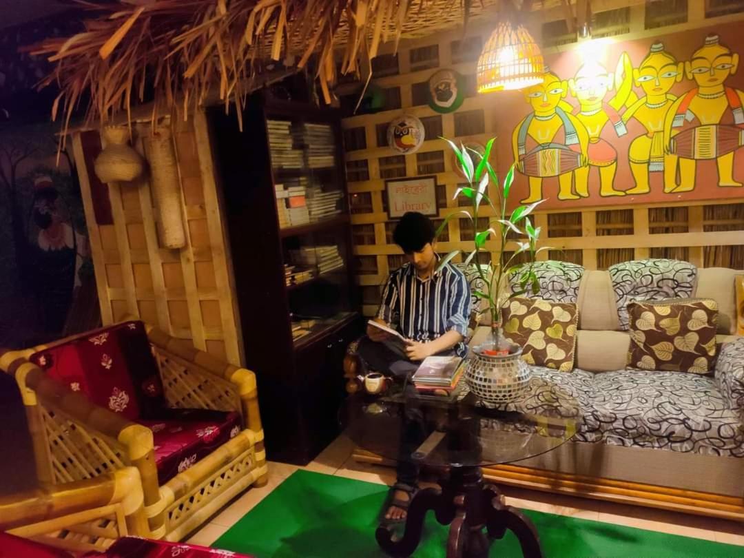 Green Leaf Guest House 스리몽골 외부 사진